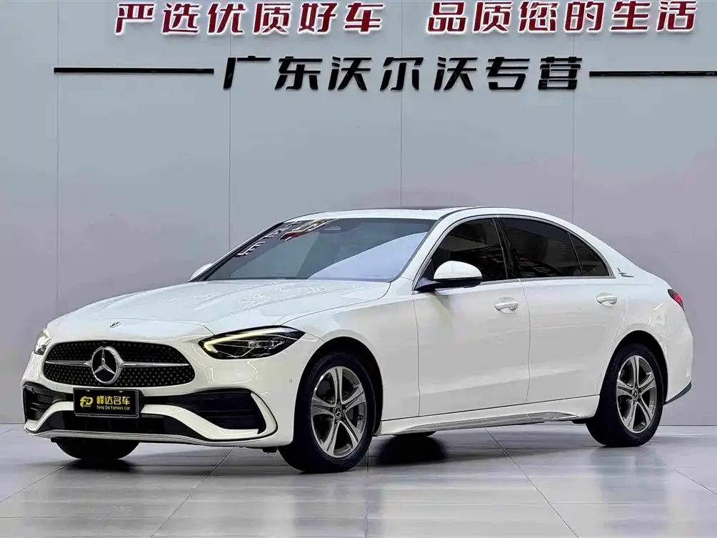 Mercedes-Benz C-Class — фото 1