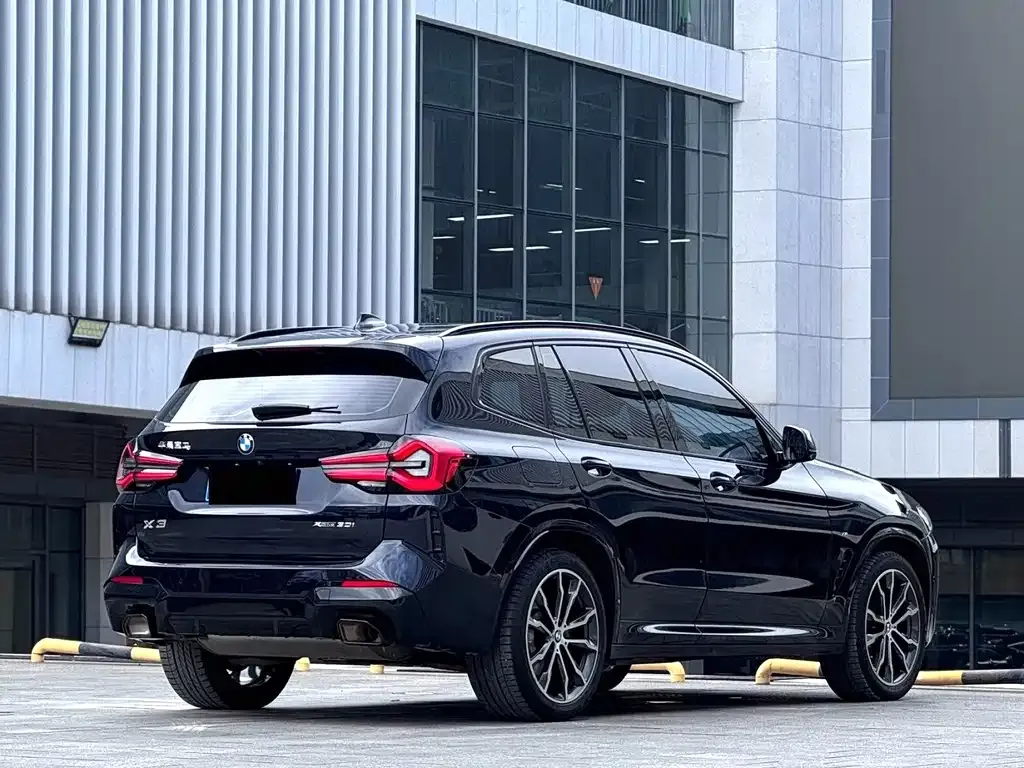 BMW X3 — фото 3