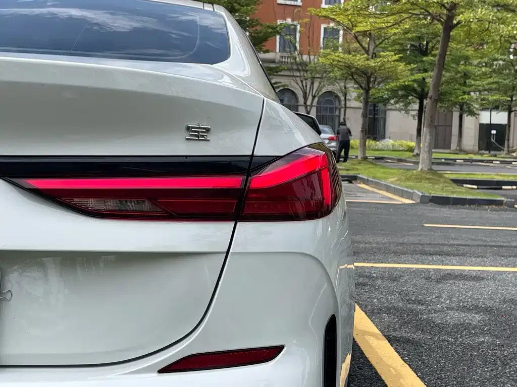 BMW 2 Series (Import) — фото 2