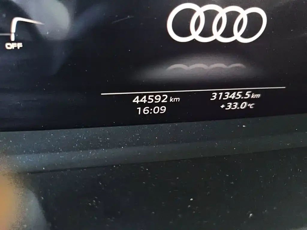 Audi Q3 — фото 5