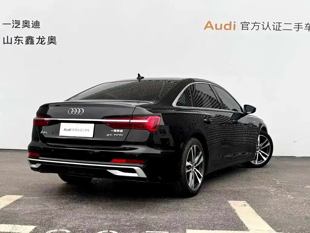 Audi A6L — фото 6