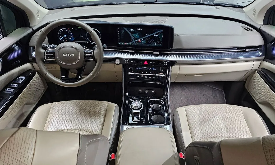 Kia Carnival — фото 4