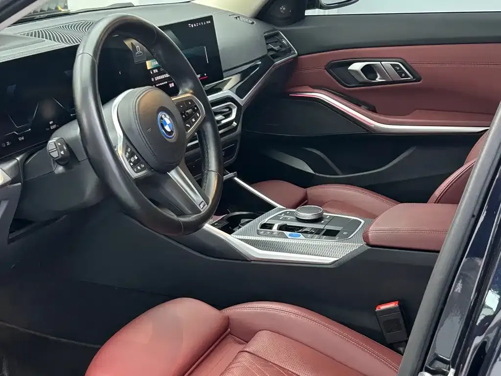 BMW i3 — фото 9