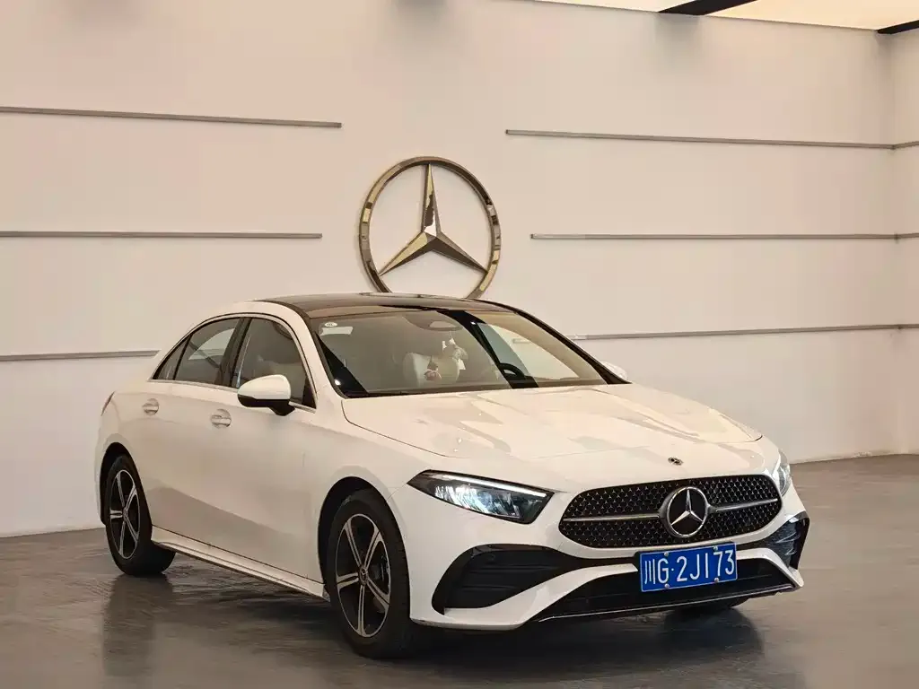 Mercedes-Benz A-Class — фото 6