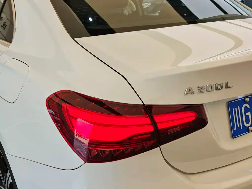 Mercedes-Benz A-Class — фото 10