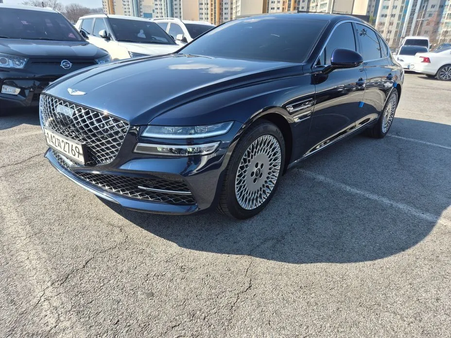 Genesis G80 — фото 1