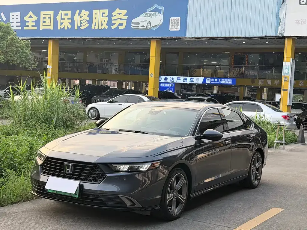 Honda Accord New Energy — фото 1