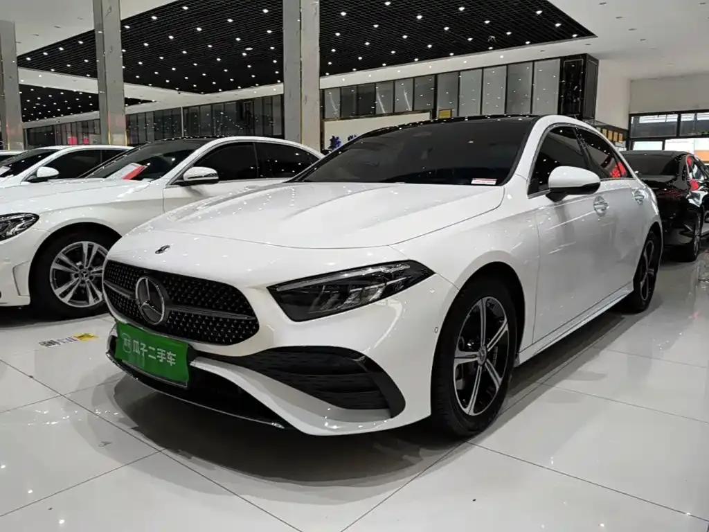 Mercedes-Benz A-Class — фото 1