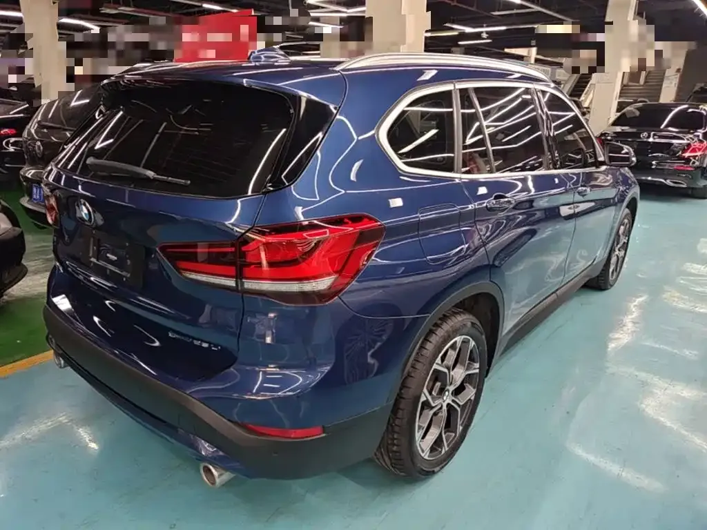 BMW X1 — фото 4