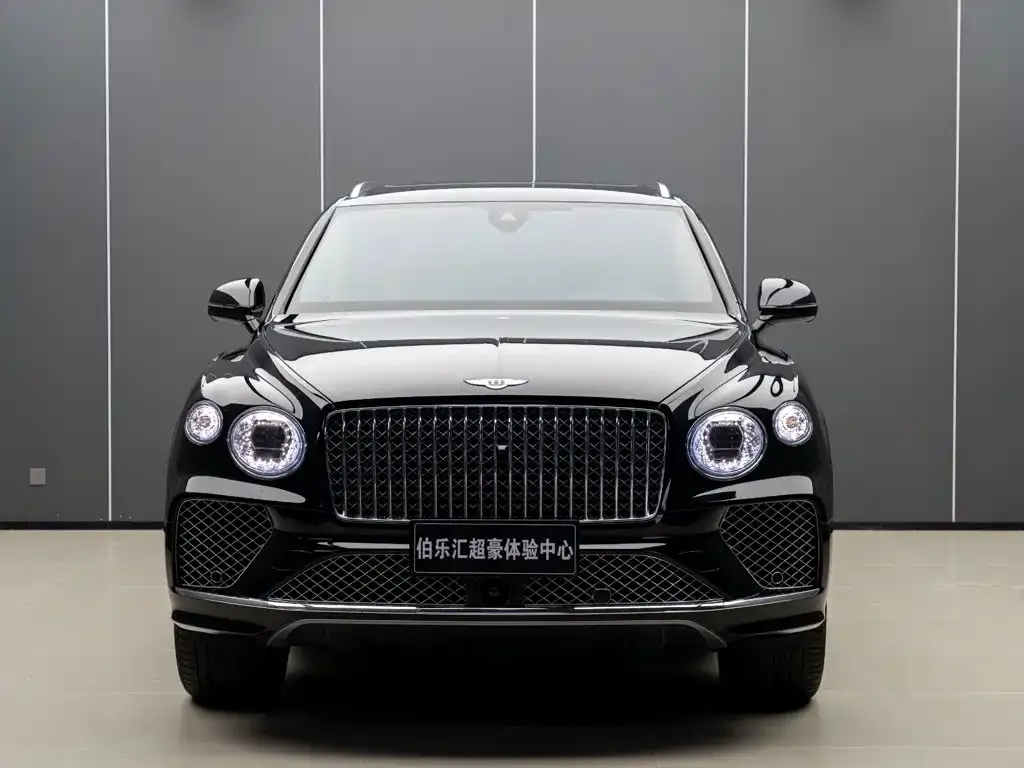 Bentley Bentayga — фото 8