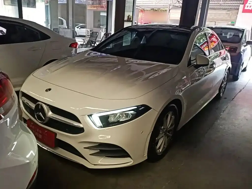Mercedes-Benz A-Class — фото 1