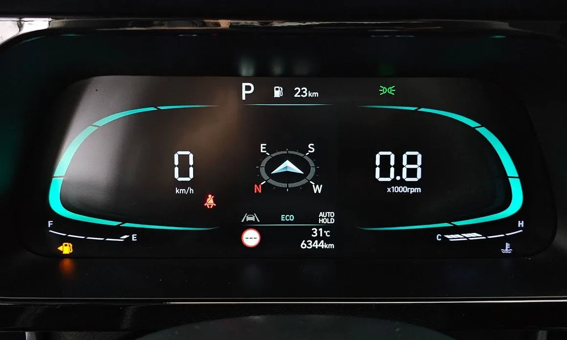 Hyundai AVANTE — фото 3