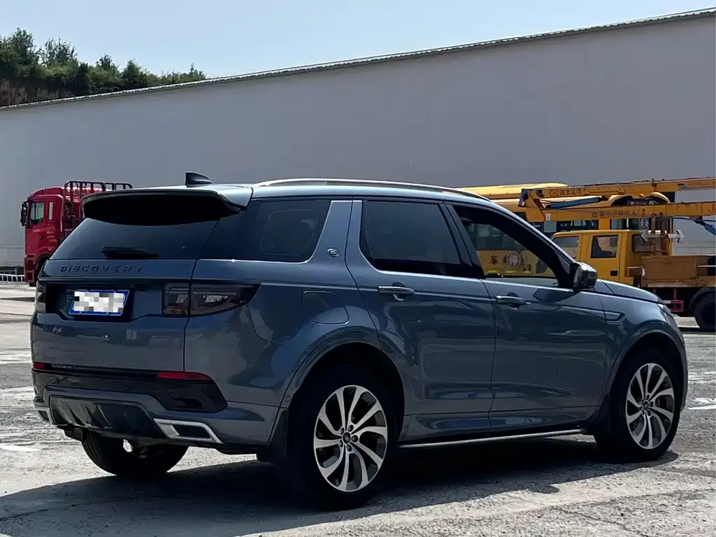 Land Rover Discovery Sport — фото 8