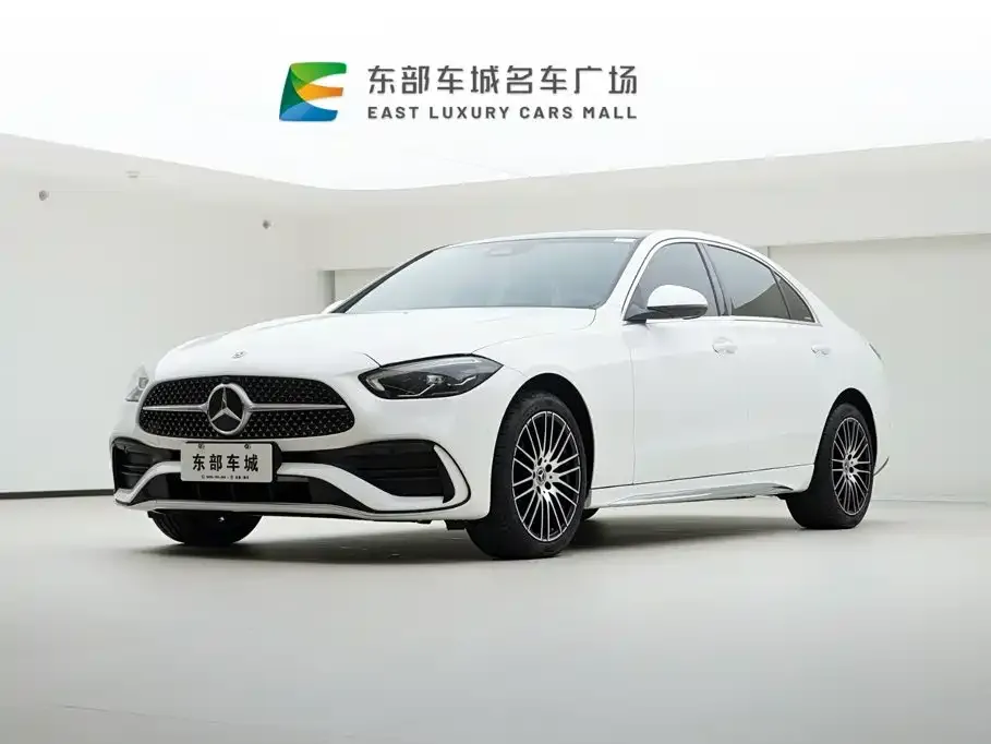 Mercedes-Benz C-Class — фото 1
