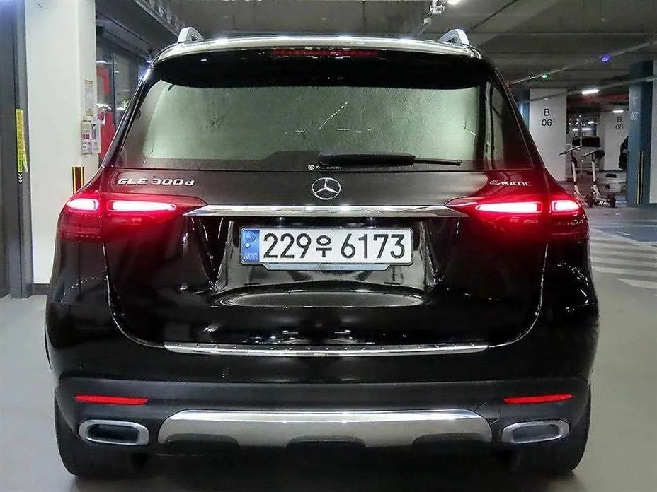 Mercedes-Benz GLE-Class — фото 6