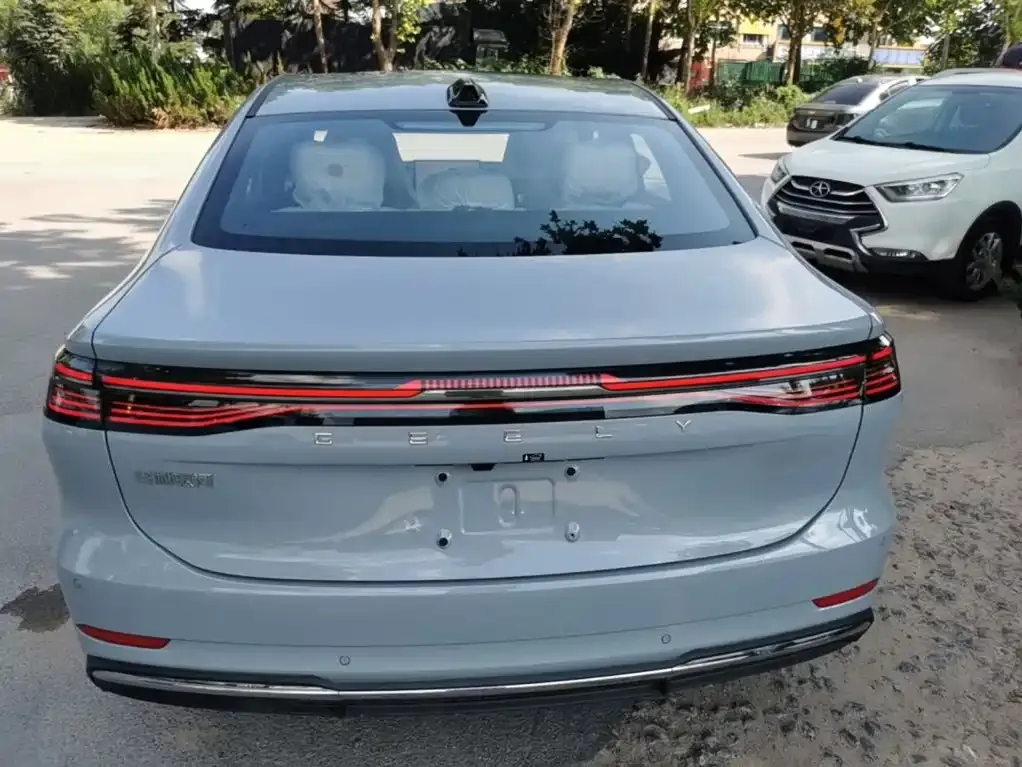 Geely Galaxy A7 EM — фото 4