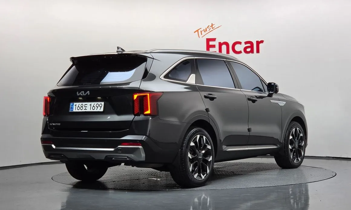 Kia Sorento — фото 2
