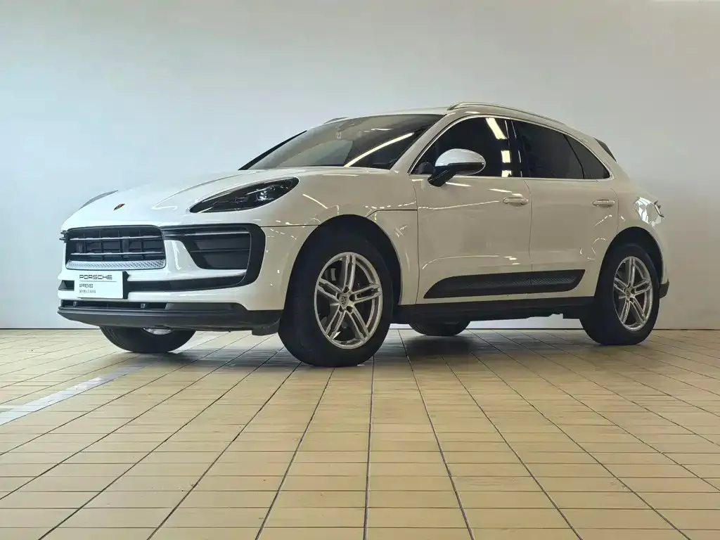 Porsche Macan — фото 1