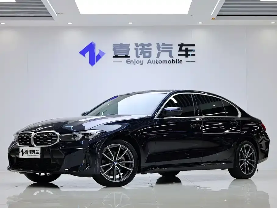 BMW 3 Series — фото 1