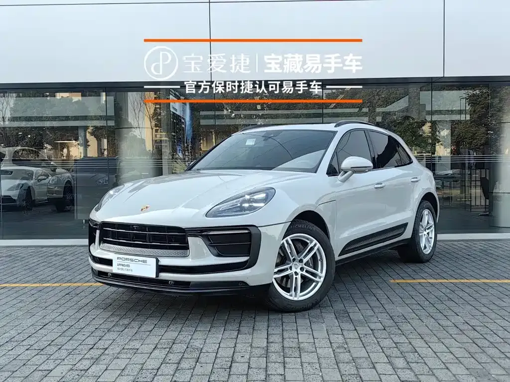 Porsche Macan — фото 1