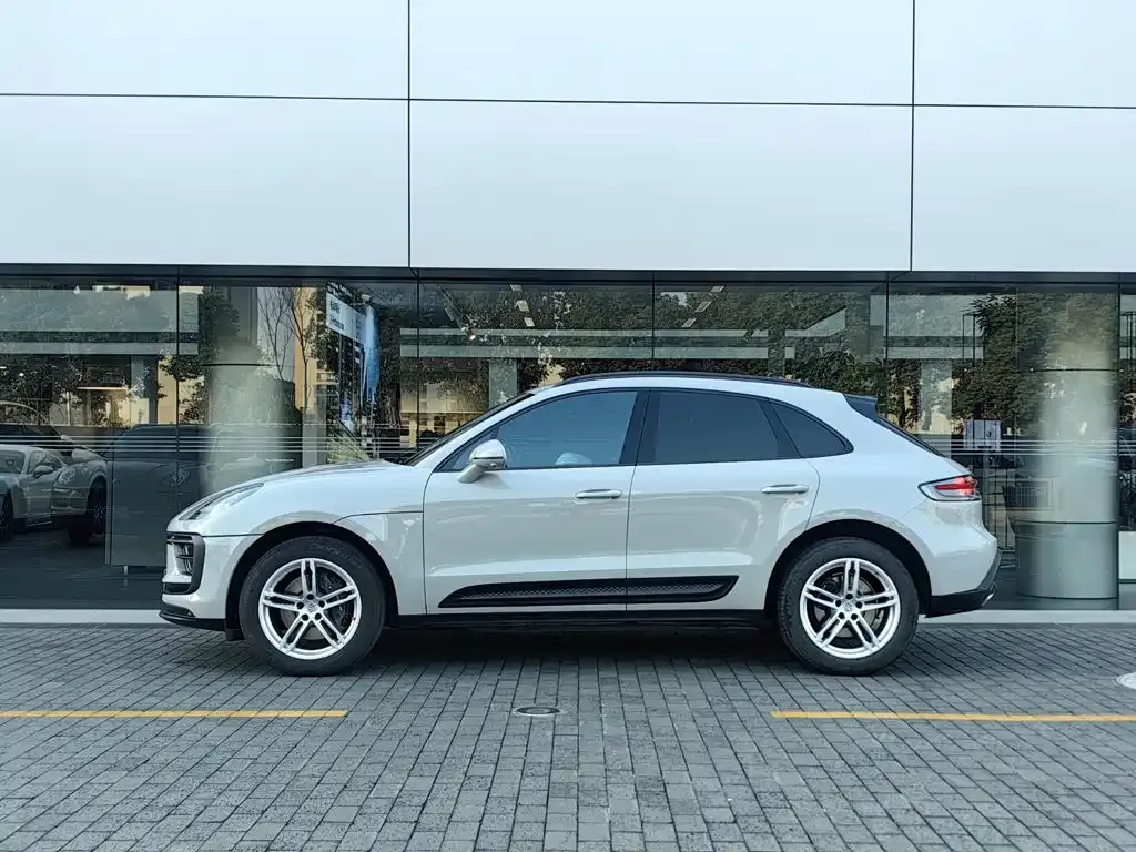 Porsche Macan — фото 6