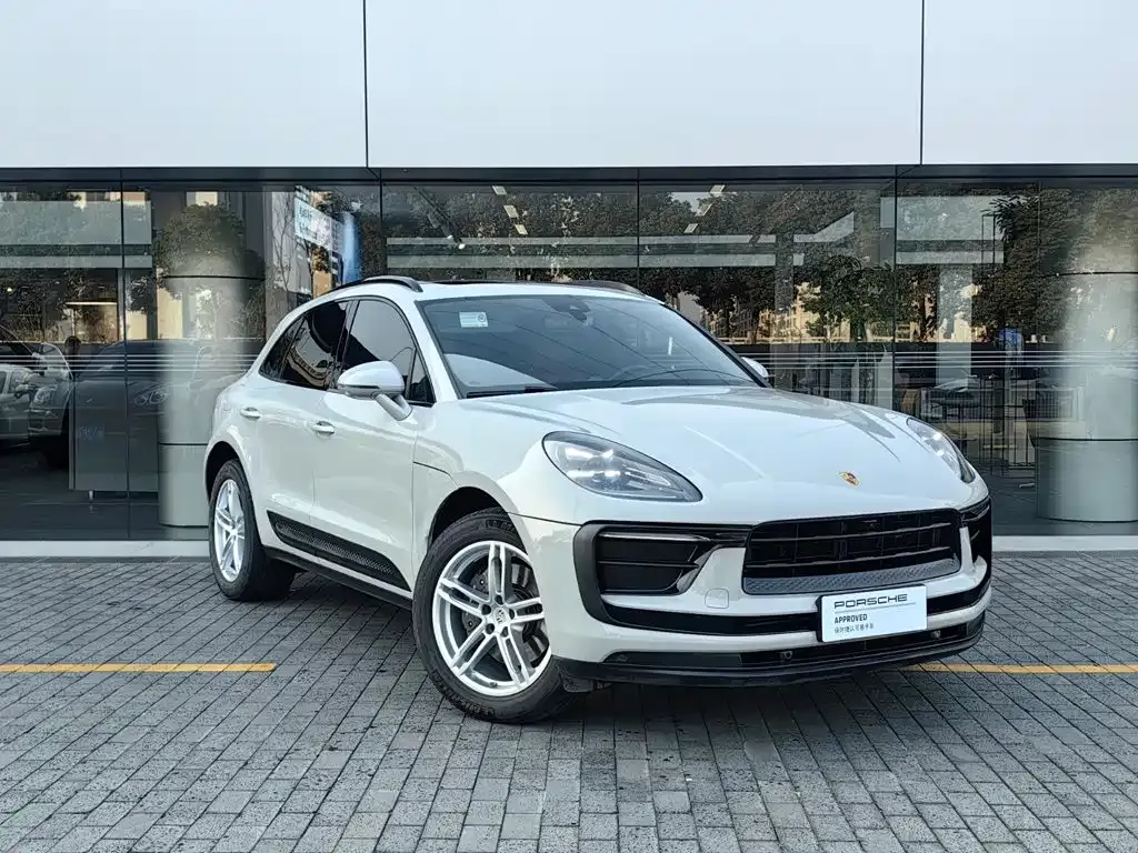 Porsche Macan — фото 8