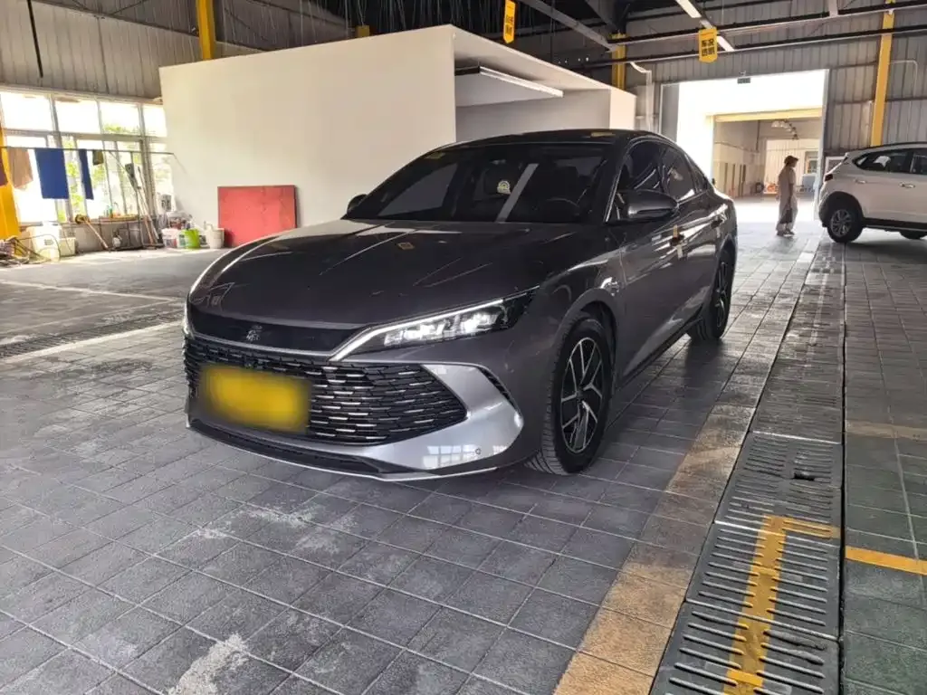 BYD Qin L — фото 10