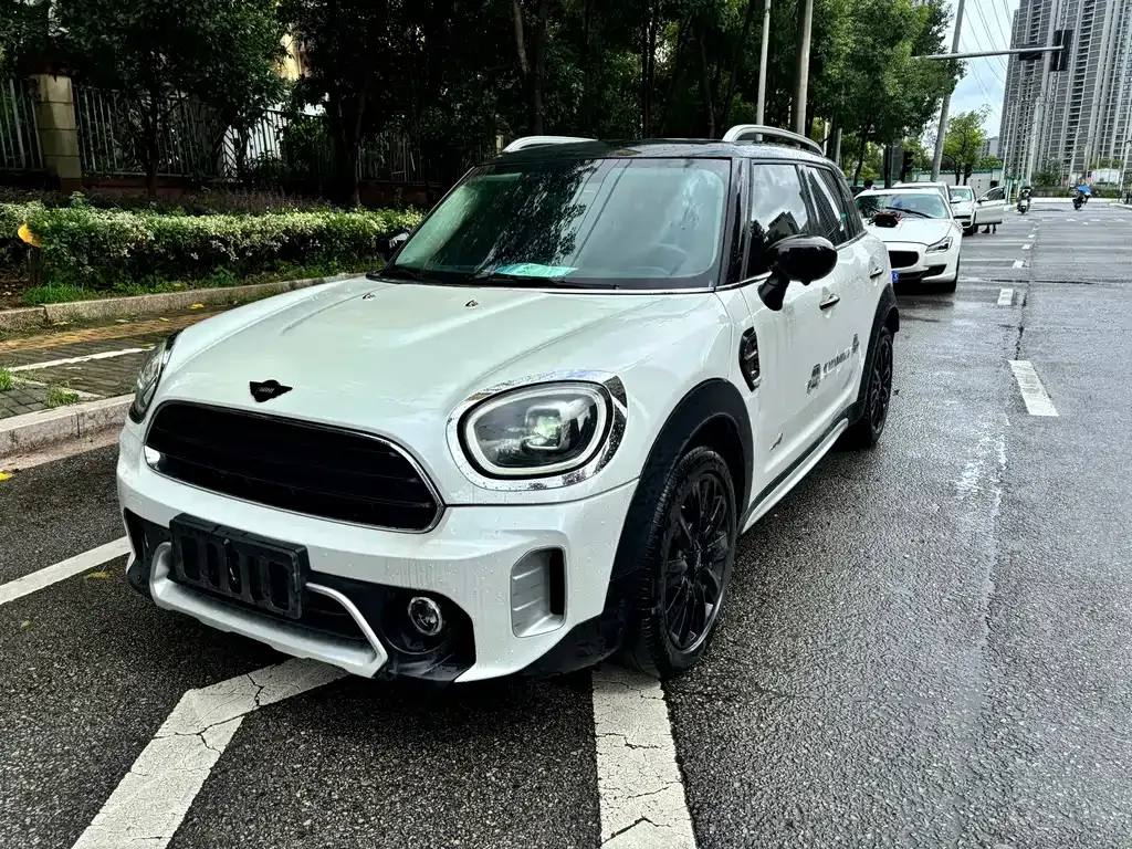 MINI Countryman — фото 1