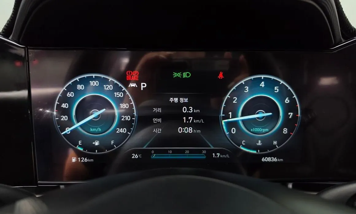 Hyundai AVANTE — фото 2