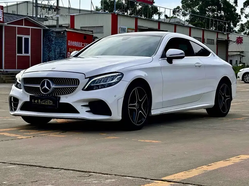 Mercedes-Benz C-Class (Import) — фото 1