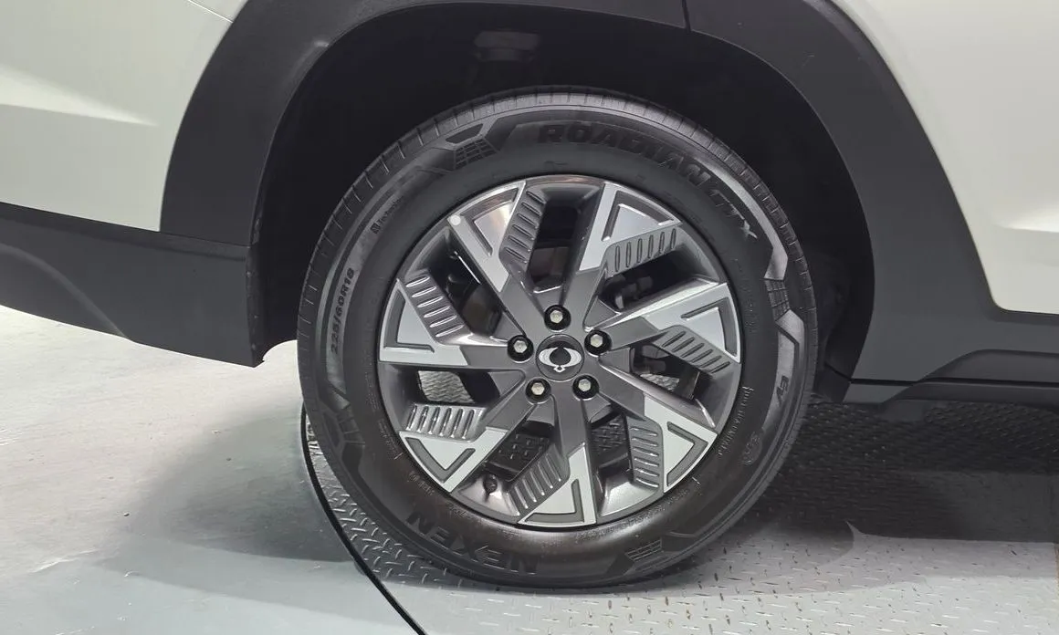 KG Mobility (Ssangyong) Torres — фото 9