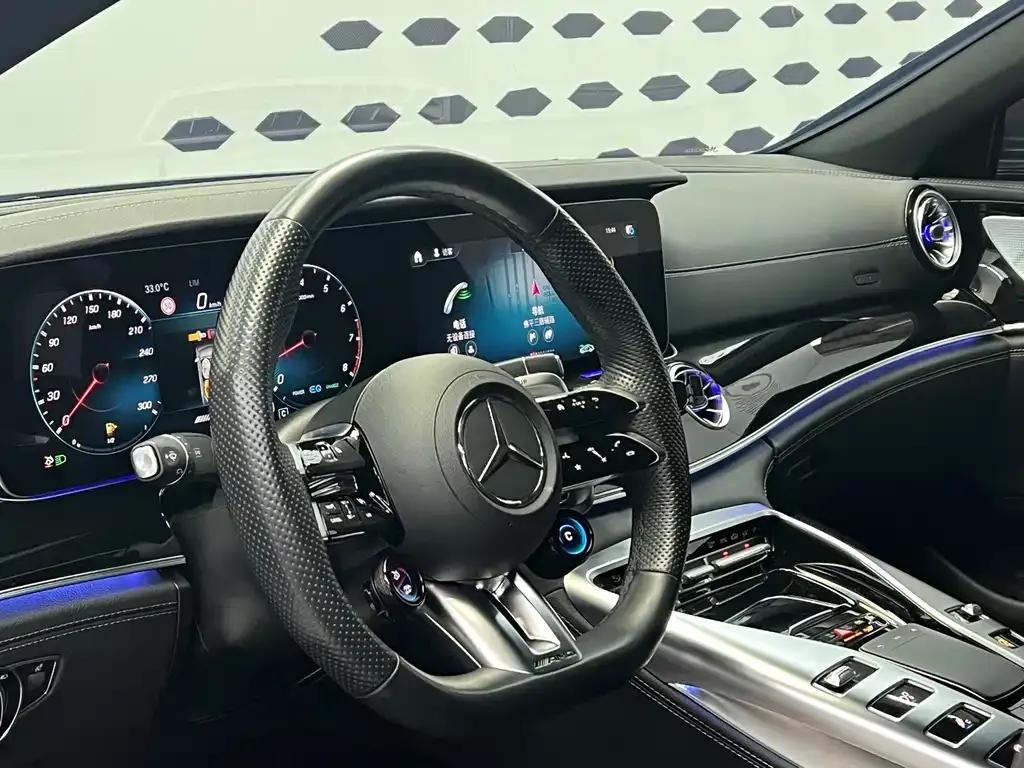 Mercedes-Benz AMG GT — фото 10