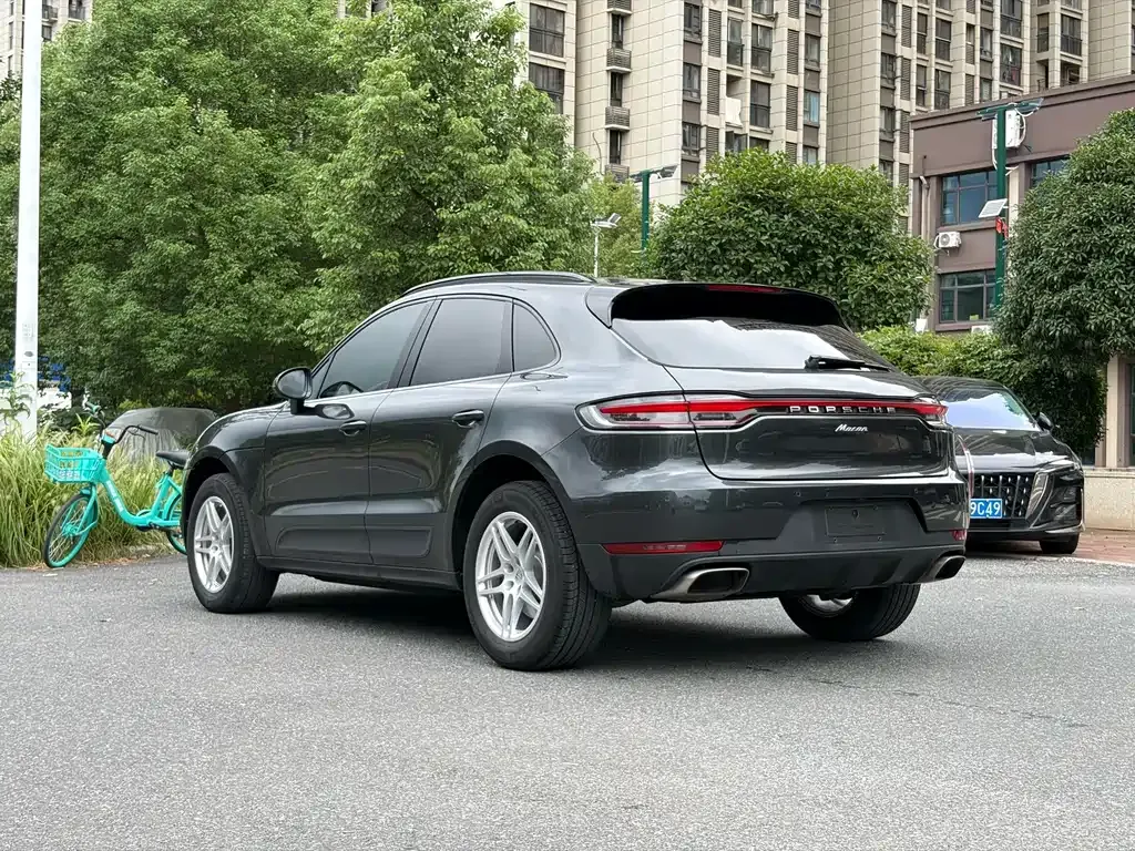 Porsche Macan — фото 10
