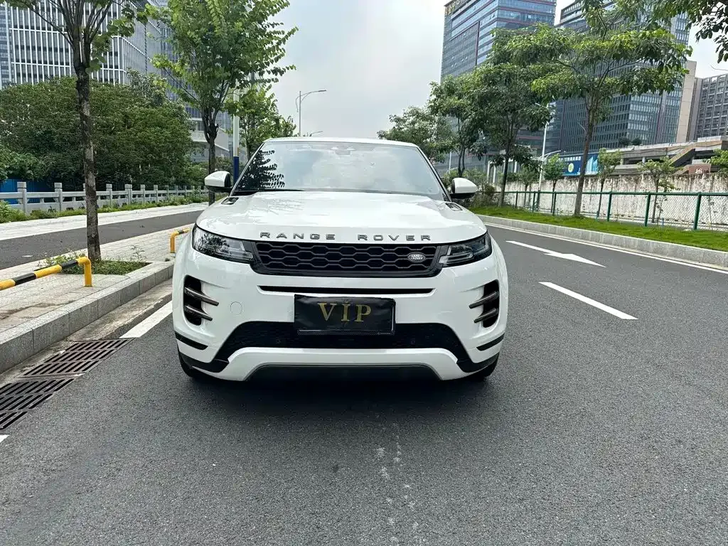 Land Rover Evoque — фото 1
