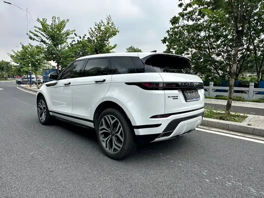 Land Rover Evoque — фото 8