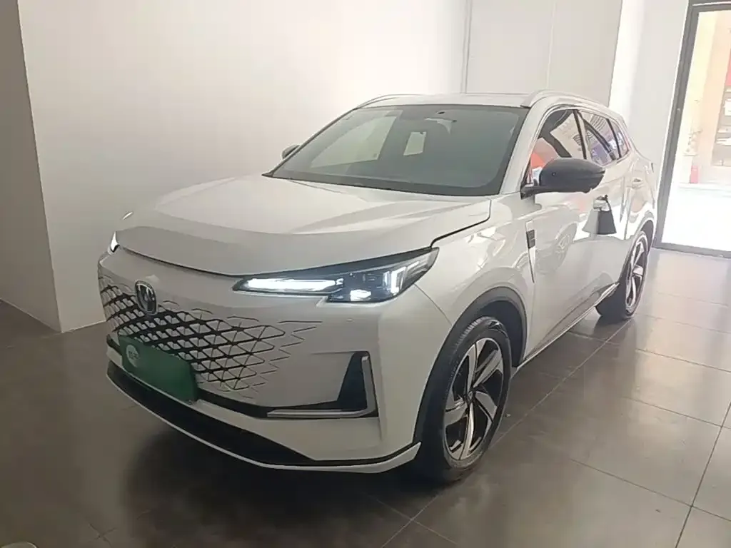 Changan CS55PLUS — фото 1