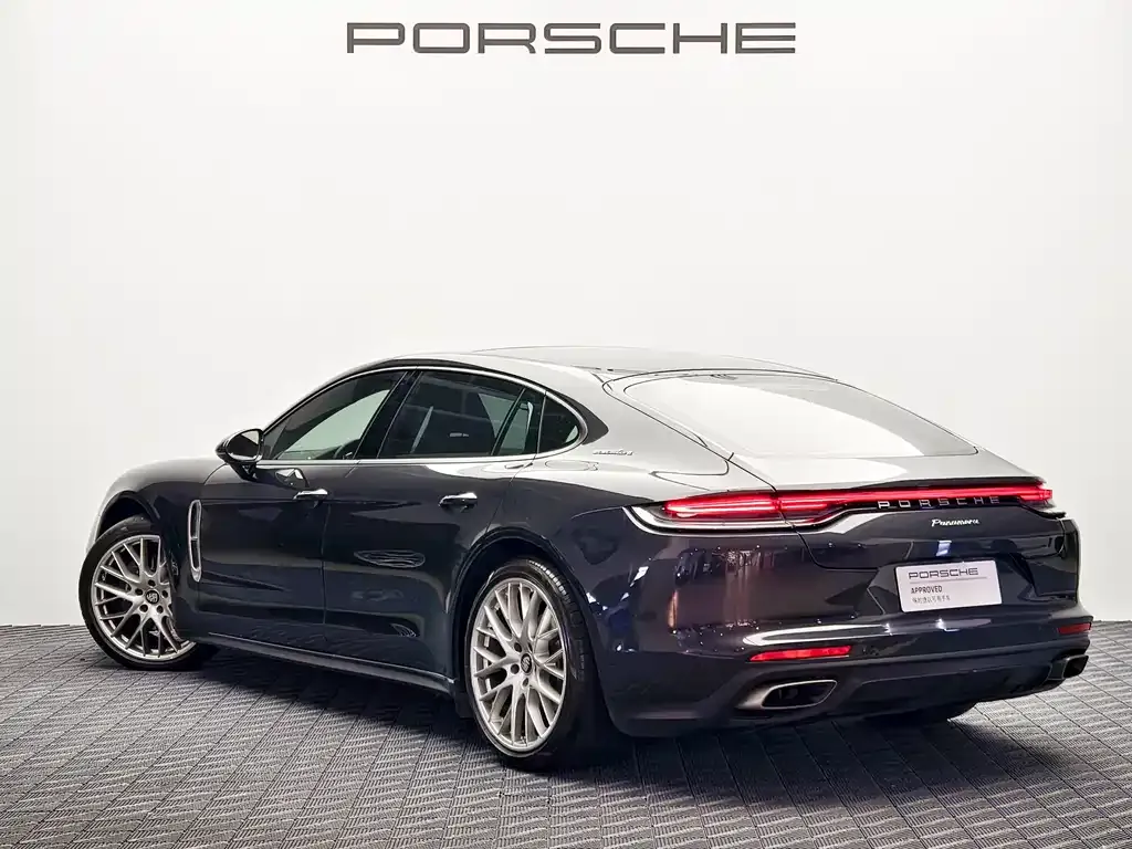 Porsche Panamera — фото 5