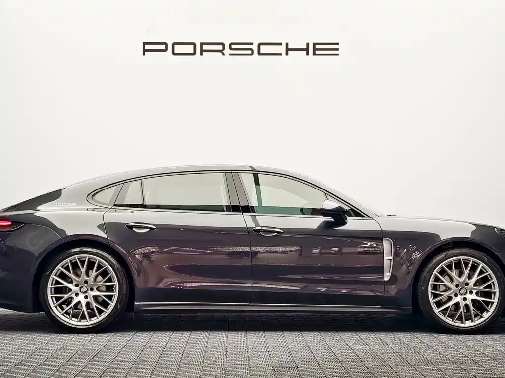 Porsche Panamera — фото 2