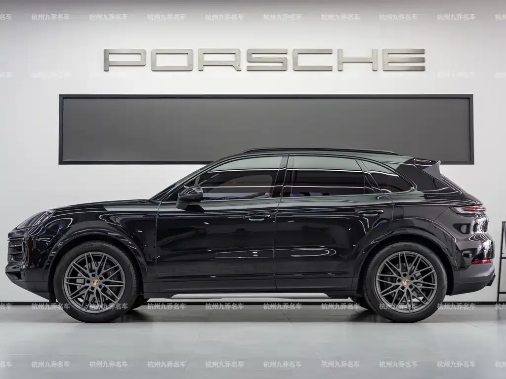Porsche Cayenne — фото 8