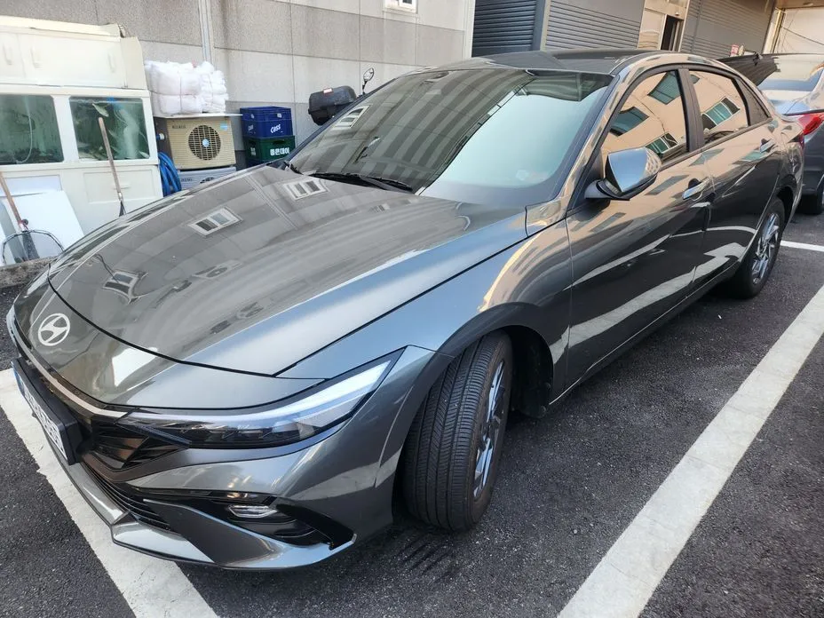 Hyundai AVANTE — фото 1