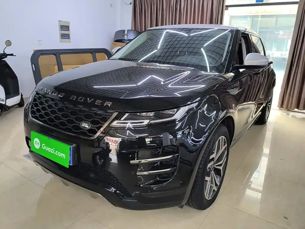 Land Rover Evoque — фото 1
