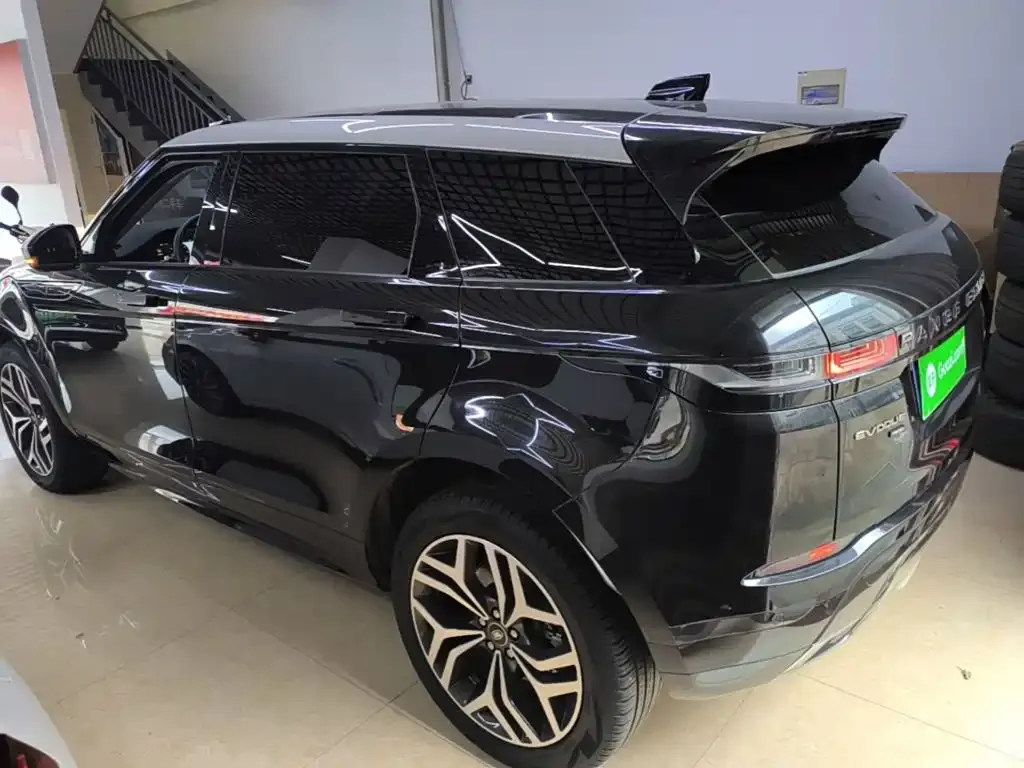 Land Rover Evoque — фото 10