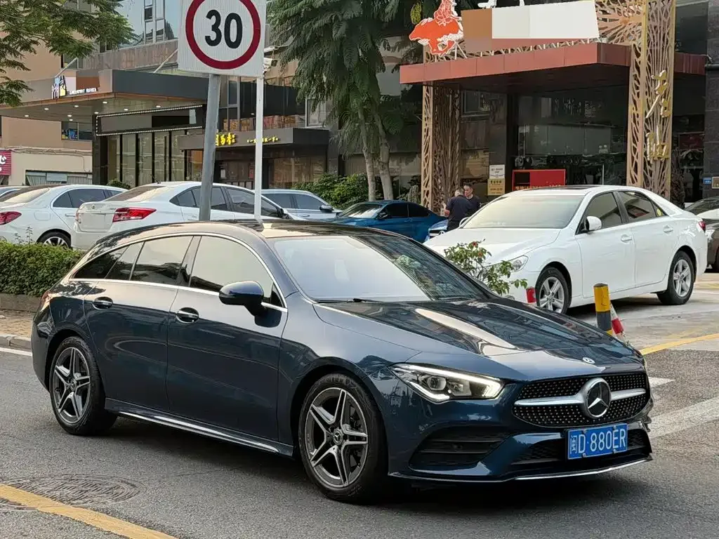 Mercedes-Benz CLA (Import) — фото 10