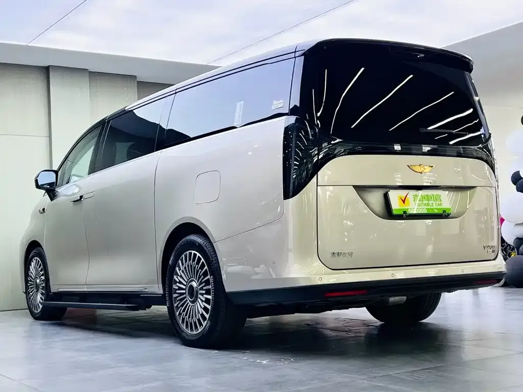 Geely Galaxy V900 — фото 3