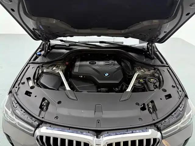 BMW 6 Series GT — фото 10