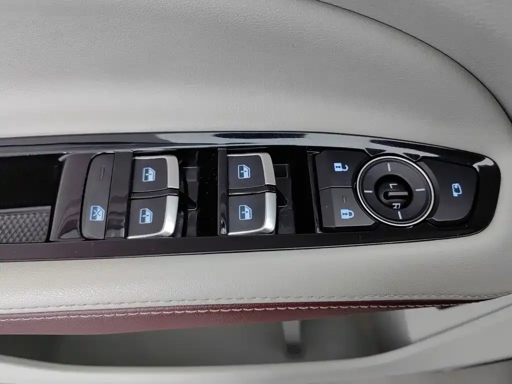 Ford Territory — фото 10