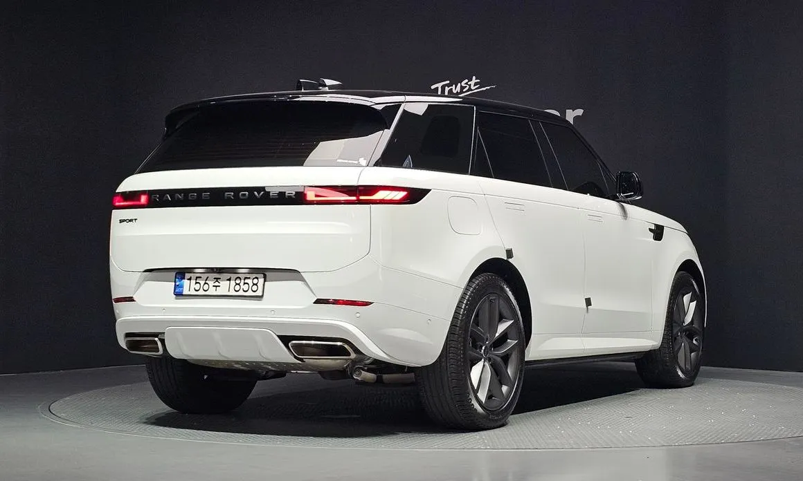 Land Rover Range Rover Sport — фото 6