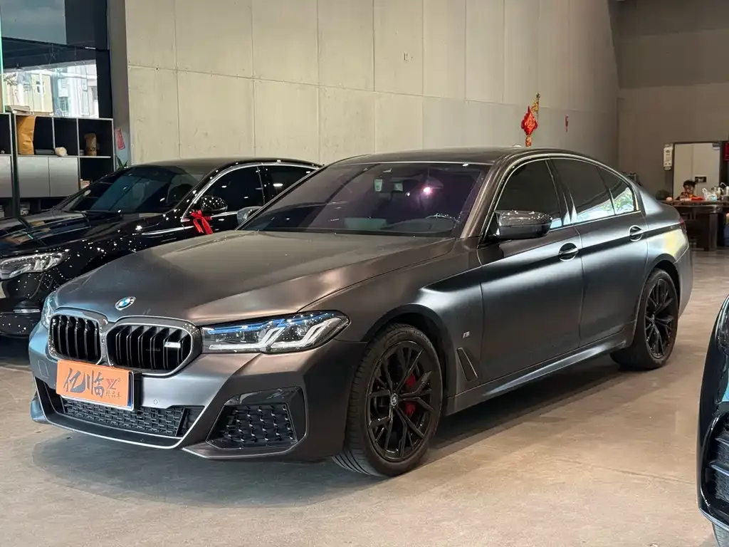 BMW 5 Series (Import) — фото 1