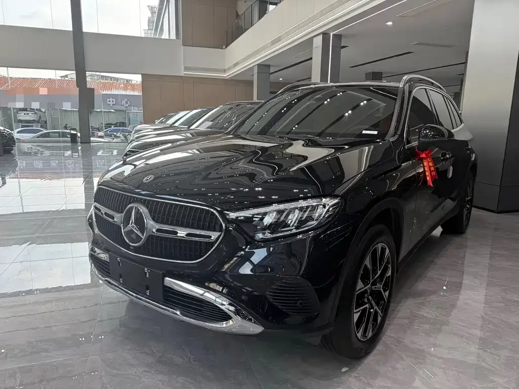 Mercedes-Benz GLC — фото 1