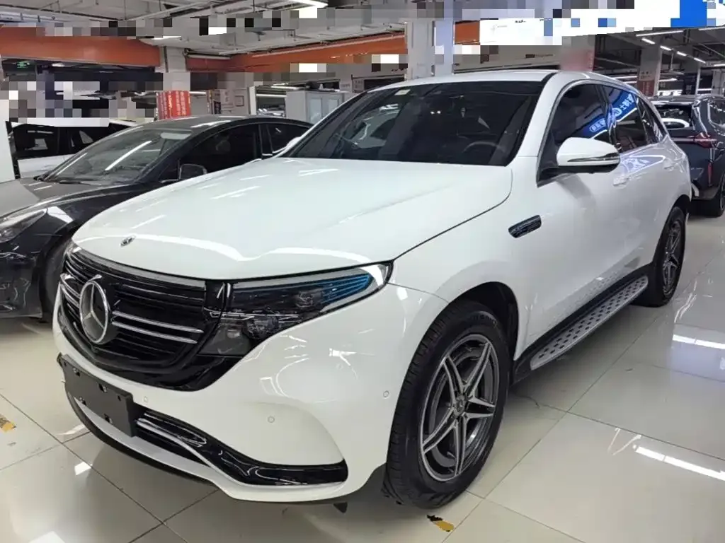 Mercedes-Benz EQC — фото 5